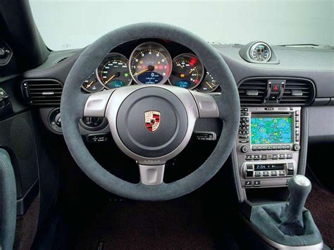 PORSCHE 911 - porsche-911_interior_8.jpg