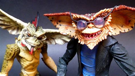 NECA MOHAWK & BRAIN Gremlins 2 Action Figure Review - YouTube