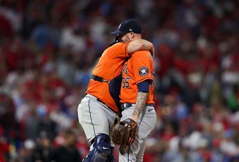 Former Red Sox players Vázquez, Pressly make history for Astros in ...