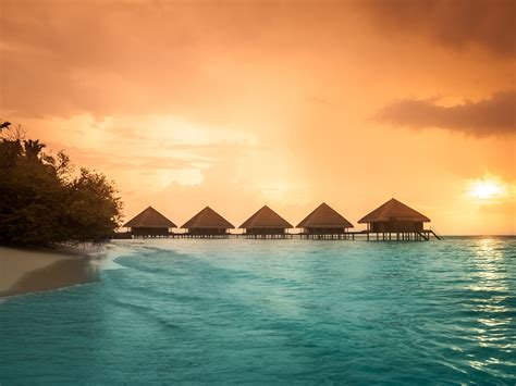 Bora Bora Honeymoon: Weather and Travel Guide