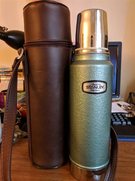 $3 32 oz Stanley thermos Model: A-944C with case : r/ThriftStoreHauls