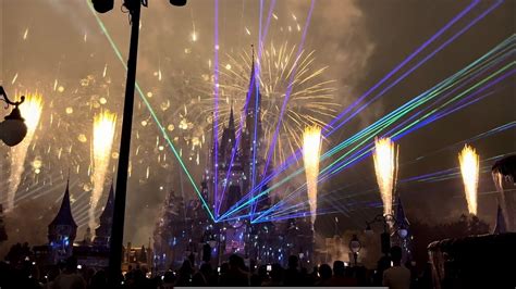 Enchantment Fireworks At DisneyWorld Magic Kingdom Full Show - YouTube