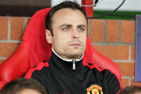 Berbatov training with Man United as he targets Premier League comeback