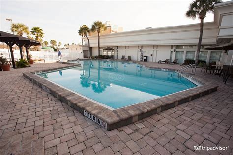 HOLIDAY INN & SUITES ACROSS FROM UNIVERSAL ORLANDO $53 ($̶1̶3̶3̶ ...