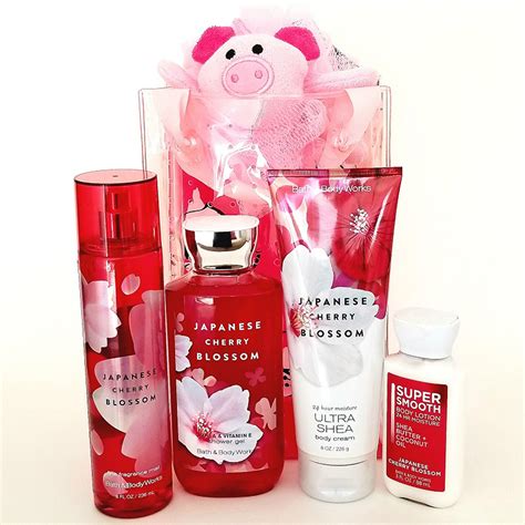 Bath And Body Works Japanese Cherry Blossom Gift Set usa | Gift Bath ...