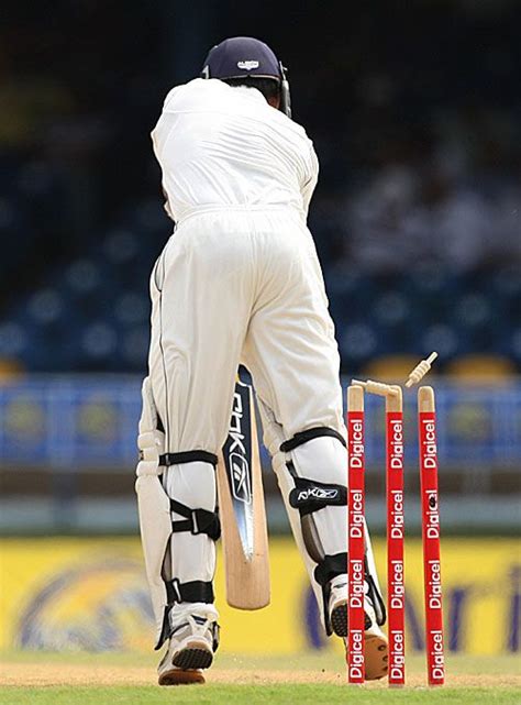 Mahela Jayawardene is bowled | ESPNcricinfo.com