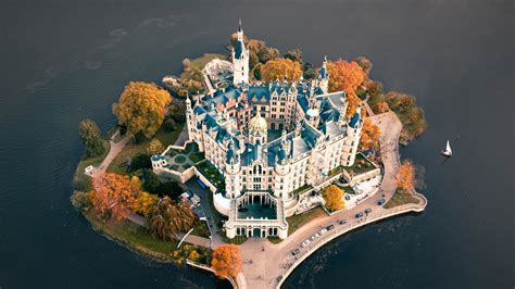 Bing HD Wallpaper 10. Nov.. 2023: Schweriner Schloss, Schwerin ...