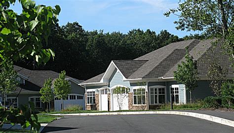 Essex Meadows Essex, CT - Assisted Living | AgingCare.com