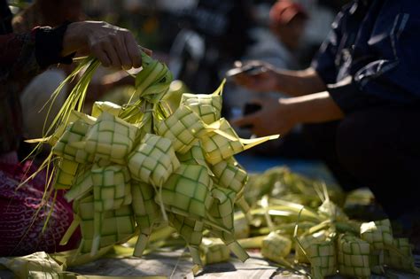 lebaran ketupat – Kompaspedia