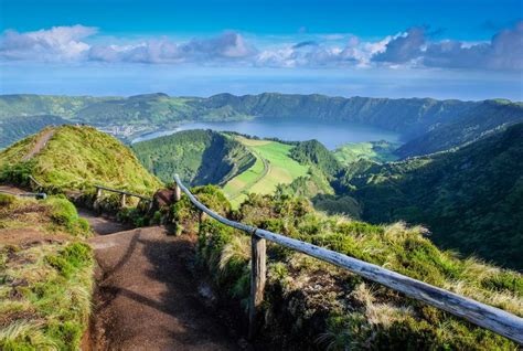 10 of the Best Hikes in Portugal — Portugal Trip Ideas | Viator.com ...