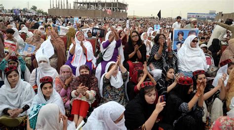 Pakistan's ethnic Pashtuns protest extrajudicial killings and forced ...