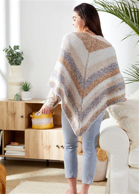 Simple Triangle Shawl – Premier Yarns