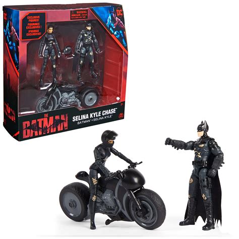 Buy The Batman 2022 Movie Series Selina Kyle Chase Set with Batman and Motorcycle Online at ...