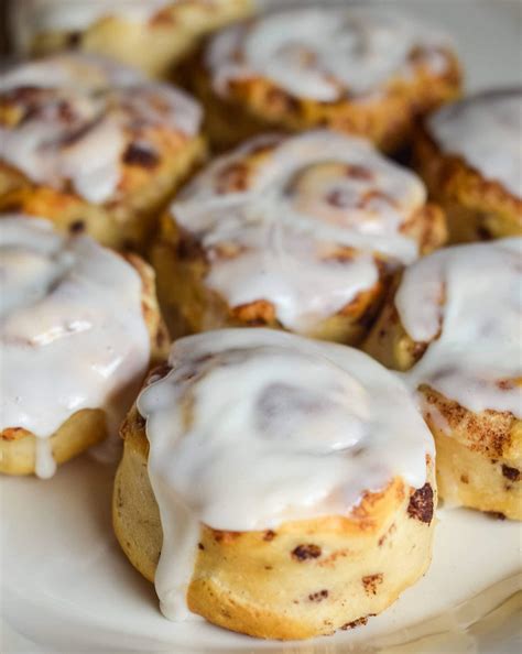 Air Fryer Cinnamon Rolls (Pillsbury Cinnamon Rolls) - Air Fryer Fanatics