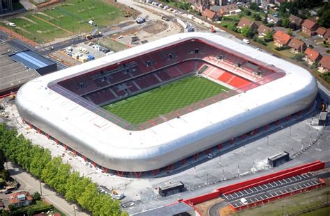 Construction du Stade du Hainaut à Valenciennes - Architizer