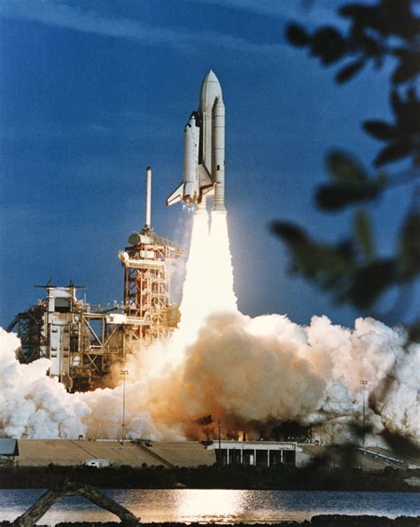 First Shuttle Launch | Earth Blog