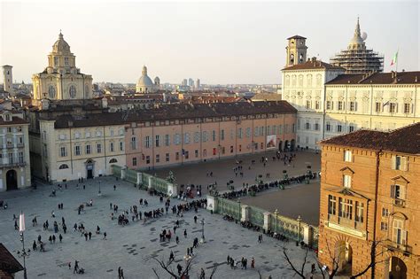 Turin Main Squares & Palaces > Visit the Most Famous