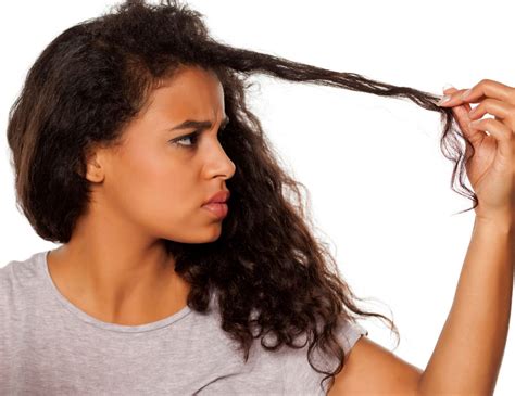 Common Causes Of An Itchy Scalp & Ways To Prevent/Treat It • SOFIA LATIF®