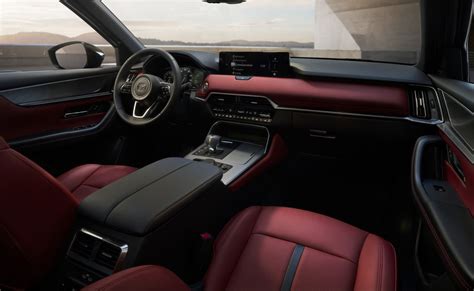 2025 Mazda CX-70 Costs the Same as CX-90, Ranges from $42K–$59K