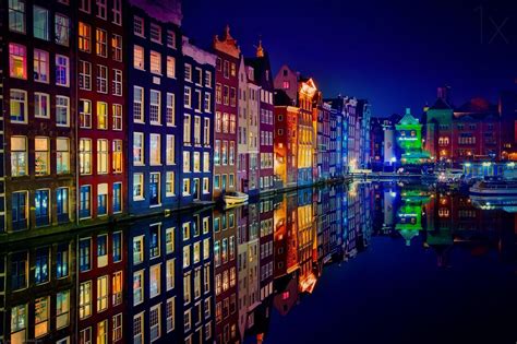 Amsterdam Night Wallpapers - Top Free Amsterdam Night Backgrounds - WallpaperAccess