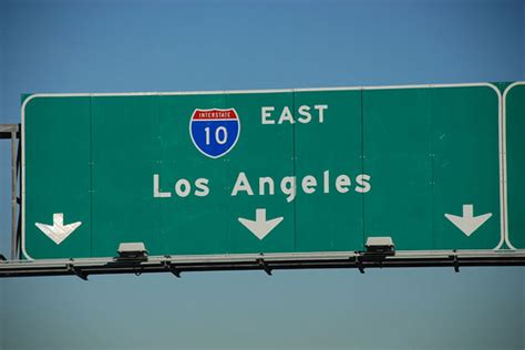 What is the font of Los angeles freeway signs? | MacRumors Forums