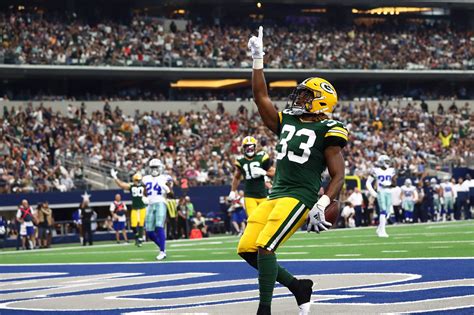 Packers lead Cowboys 7-0 as Aaron Jones pays off on Jaire Alexander’s interception