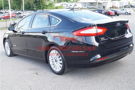 2016 Ford Fusion Hybrid SE – Clean Used Cars Sales