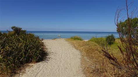 Dunsborough Beach: UPDATED 2020 All You Need to Know Before You Go ...