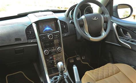 Mahindra XUV500 - XUV500 Interior, Exterior Photos & Gallery | car&bike