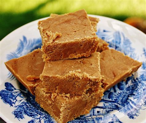 The Best Old-Fashioned Peanut Butter Fudge Recipe | Delishably