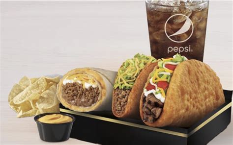 Taco Bell Is Selling A New Deluxe $7 Box