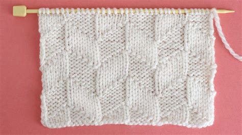 50 Knit Stitch Patterns for Beginning Knitters | Studio Knit