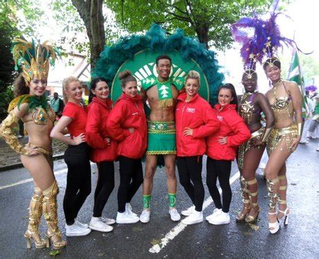 Luton Carnival - Luton Carnival - Procession - Heart Bedford