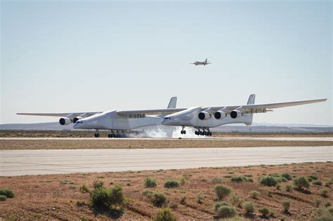 Stratolaunch Completes Historic First Flight of Aircraft - Stratolaunch ...