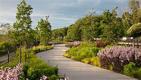 Greater Des Moines Botanical Garden by Hoerr Schaudt - Architizer