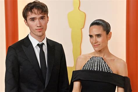 Jennifer Connelly Brings Son Stellan to Oscars 2023: Photo