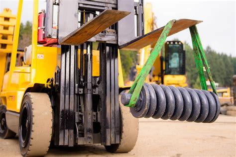 Track Adjusters for Hitachi, Deere & Cat Excavators