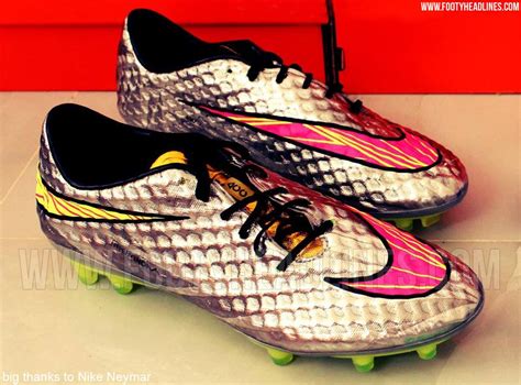 Silver Neymar Nike Hypervenom Boots Released - Liquid Diamond - Footy Headlines