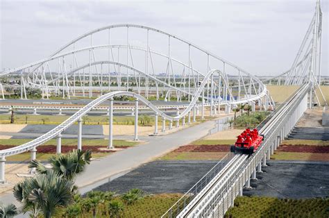 Formula Rossa Ferrari World (2) | Abu Dhabi | Pictures | United Arab ...