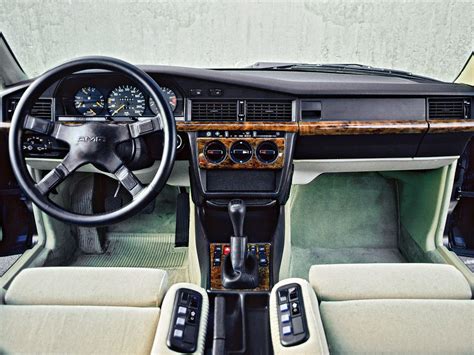 Car Interiors : Photo | Mercedes benz 190, Mercedes benz maybach, Mercedes benz 190e