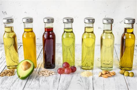 10 Yummy Types of Cooking Oil and How to Use Them