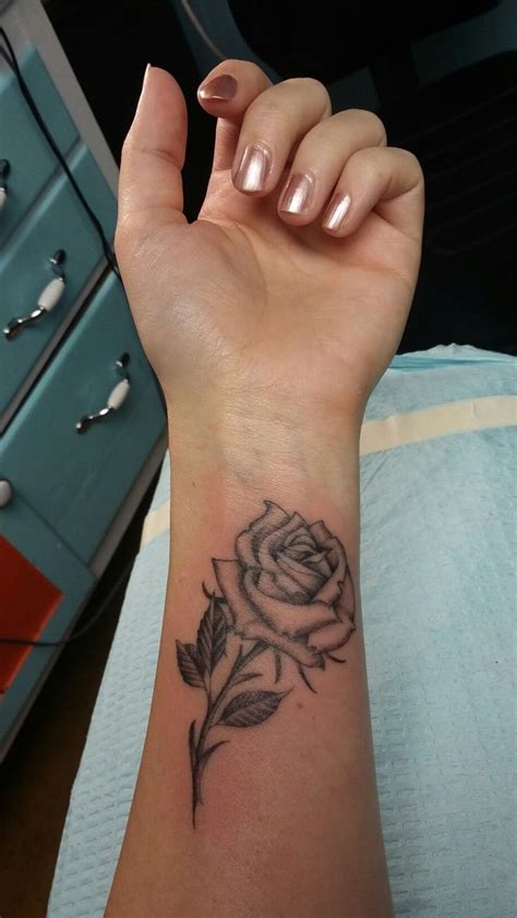 Rose Wrist Tattoos Designs, Ideas and Meaning | Tattoos For You