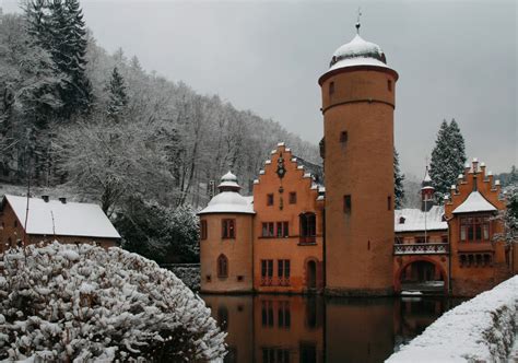 Schloss Mespelbrunn 1 Foto & Bild | architektur, schlösser & burgen ...