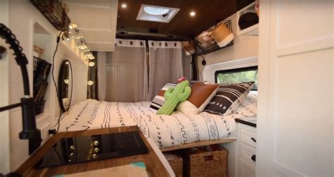 15 Best Campervans with Bathrooms [2022 Inspiration Guide!]