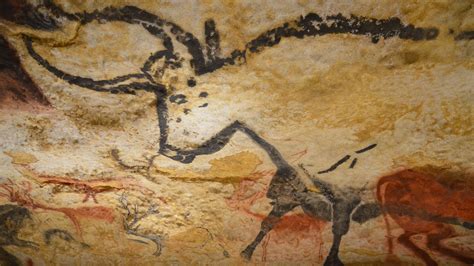 Lascaux cave paintings discovered | Sky HISTORY TV Channel