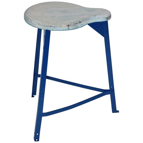 Vintage metal stools For Sale at 1stDibs