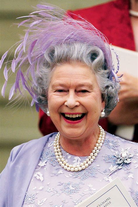 Famous Queen Elizabeth Hairstyle 2022