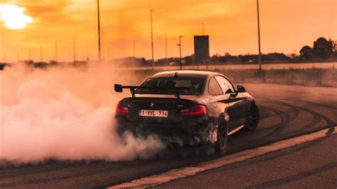 Download Wallpaper Bmw, Speed, Drift, Smoke, Sunset - Bmw Drift Wallpaper Iphone - Teahub.io