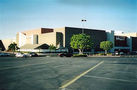 Consuming and the American Dream? » What Does Your Mall Look Like?