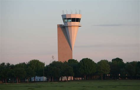 Fort Worth Alliance Airport Wildlife Hazard Assessment - Peloton Land ...